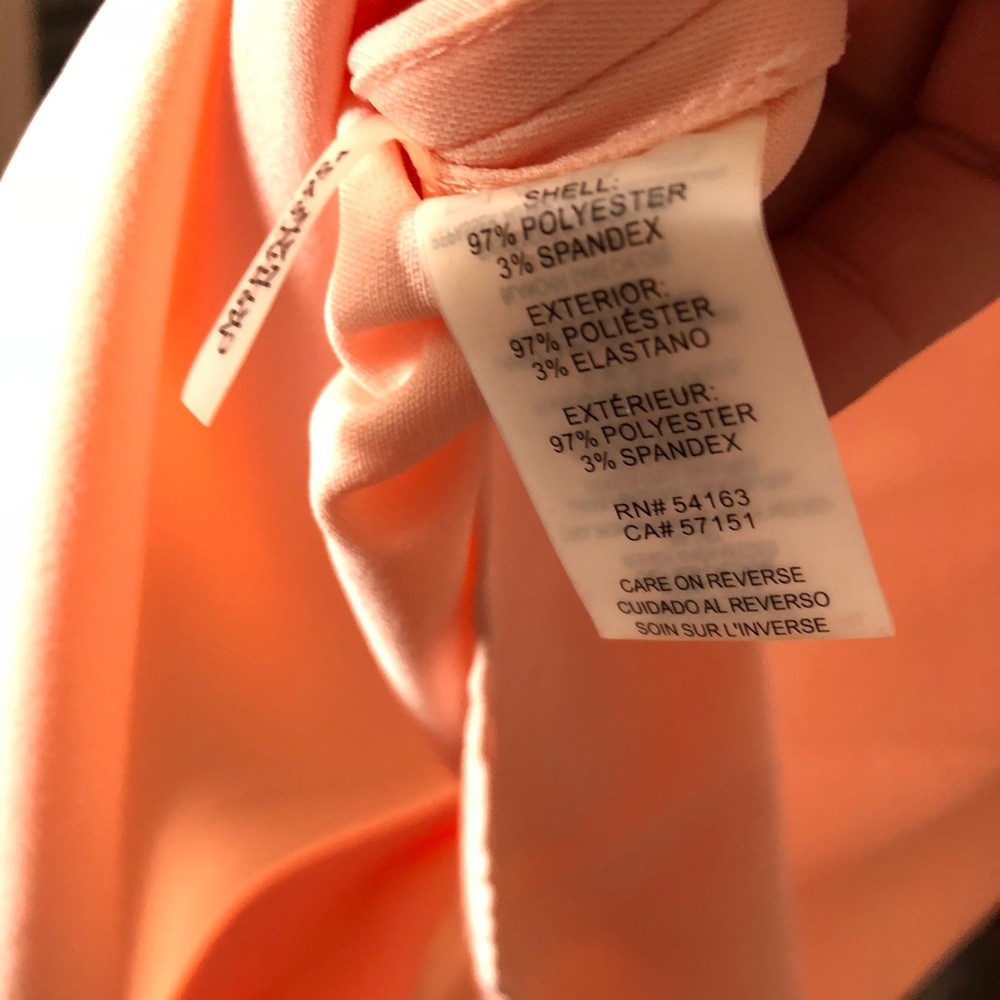 Calvin Klein Pleated V-Neck Blouse in Blush Small - Picture 7 of 7